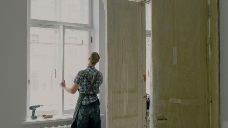 Fenêtre PVC, aluminium ou bois : que choisir pour votre logement ?